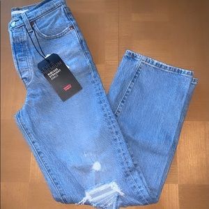 Levi’s Ribcage Straight Ankle